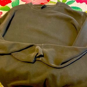 Comfort colors sweatshirt size large olive color